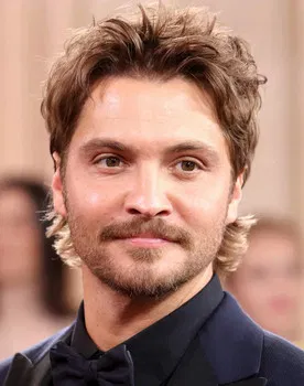 Luke Grimes