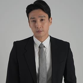 Won Hee Lee